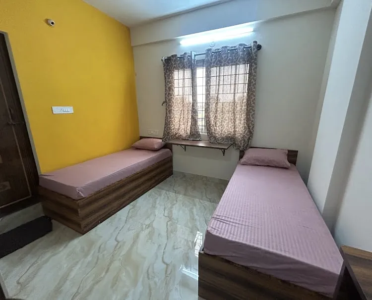 pg in bangalore, paying guest in bangalore, pgs in bangalore, pg near bangalore, luxury pg in bangalore, luxury pgs in bangalore, best pg in bangalore, executive pg in bangalore, posh pg in bangalore, mens pg in bangalore